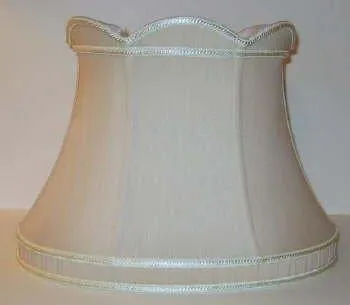 39635 Beige Oval Gallery Bottom Lamp Shade