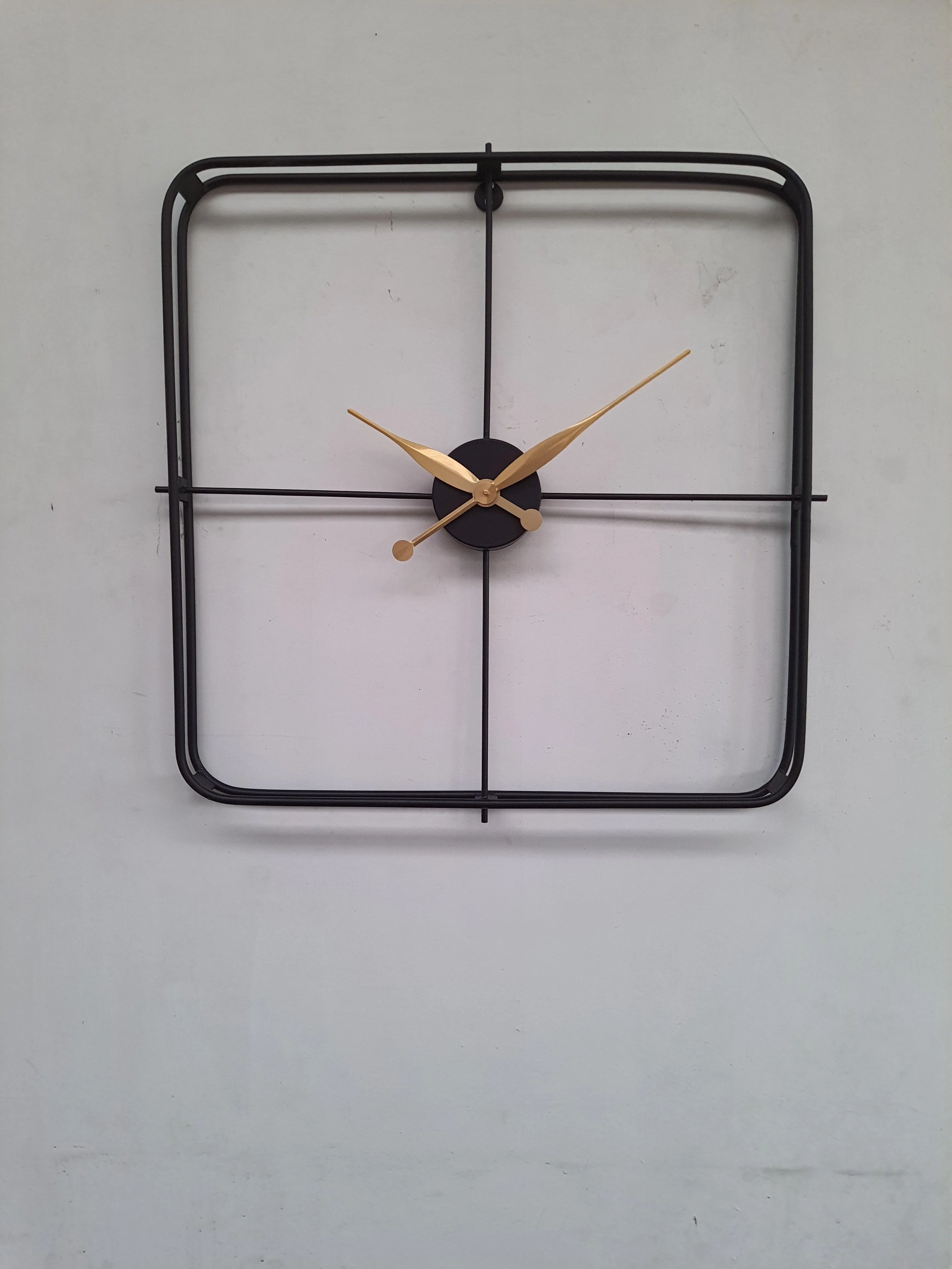 Golden And Black Metal Elegant Square Wall Clock For Living Room And Home