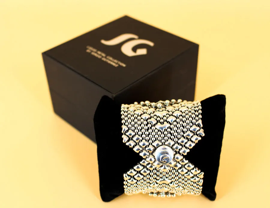 SG Liquid Metal Chainmail CMB4Z-AS (antique silver finish) Bracelet by Sergio Gutierrez